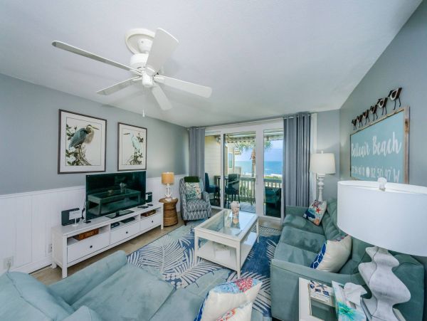 Belleair Beach Condo with 2 Bedrooms