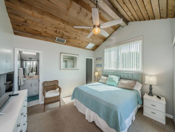 Belleair Beach Condo with 2 Bedrooms