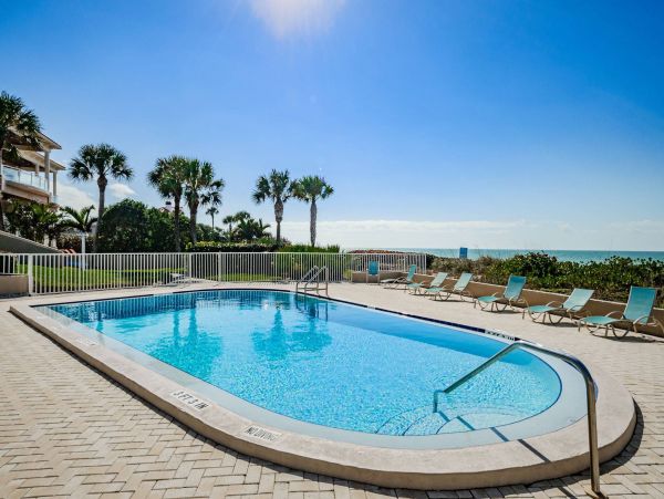 Belleair Beach Condo with 2 Bedrooms