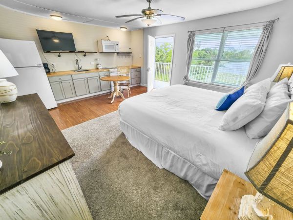 Two Bedroom Vacation Rental Two Minutes from the Beach