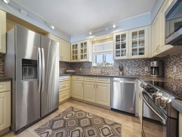 Gulf Views Destin Vacation Home Three Bedroom