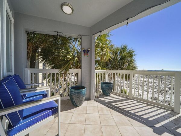 Gulf Views Destin Vacation Home Three Bedroom