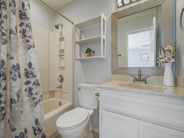 Gulf Views Destin Vacation Home Three Bedroom