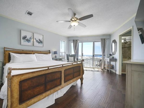 Gulf Views Destin Vacation Home Three Bedroom