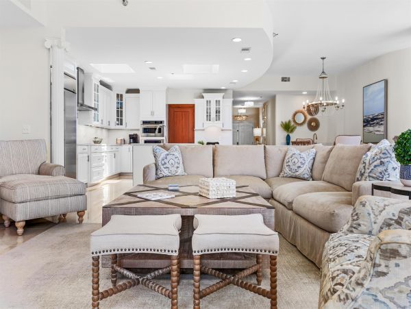 Beachfront Penthouse with Amazing Views in Destin