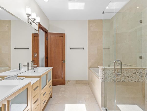Beachfront Penthouse with Amazing Views in Destin