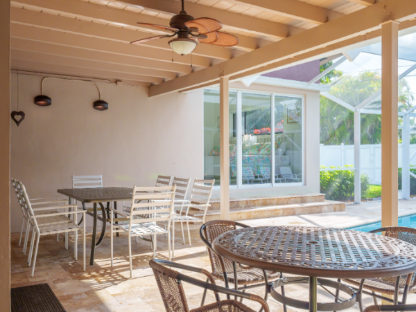 Hollywood Home with 4 Bedrooms