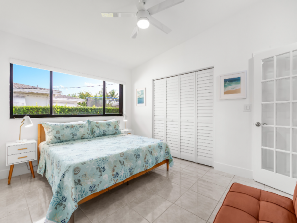 Hollywood Home with 4 Bedrooms