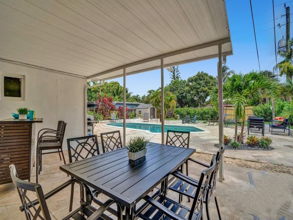 Hollywood Vacation Home