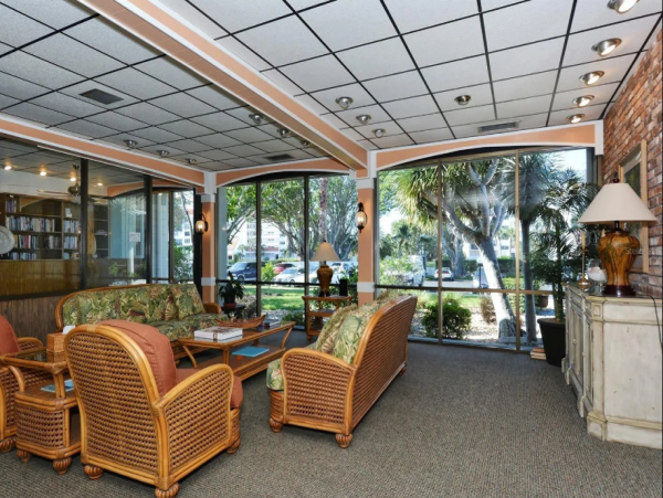 Longboat Key Condo with Bayview and 2 Bedrooms