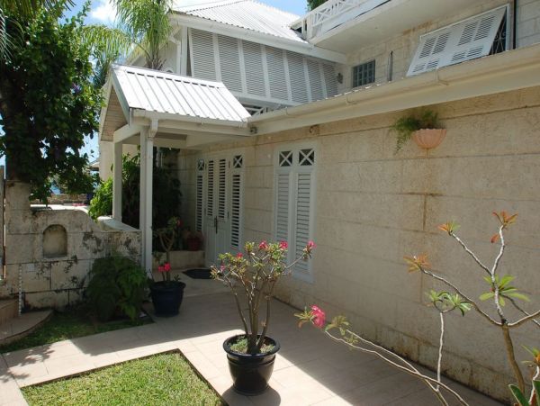 Oceanfront Barbados Vacation Home Eight Bedroom
