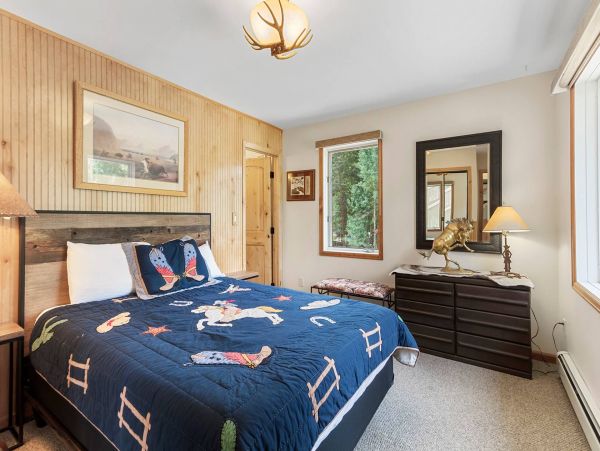 Lovely Private Home with 6 Bedrooms in Breckenridge