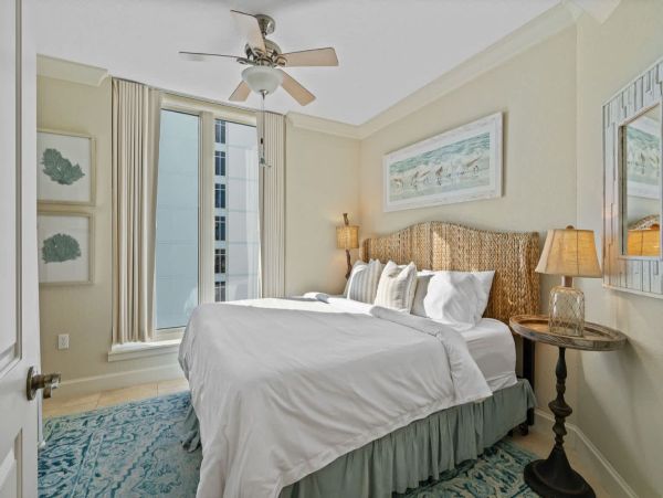 Gorgeous 4 Bedroom Vacation Condo with Full Ocean Views