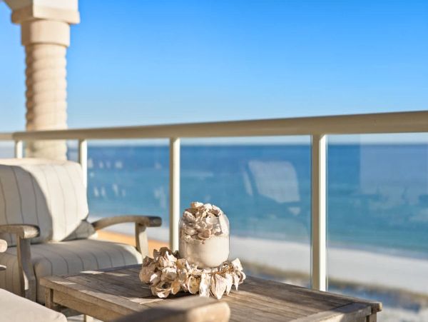 Gorgeous 4 Bedroom Vacation Condo with Full Ocean Views