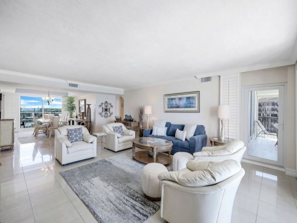Naples Beachfront Three Bedroom Vacation Rental