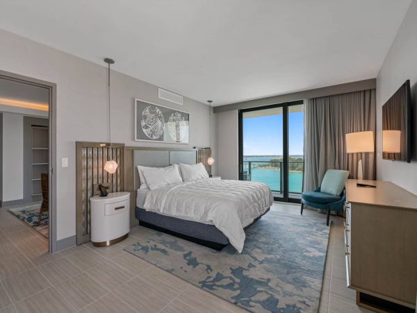 Clearwater Condo with 3 Bedroom & Private Beach