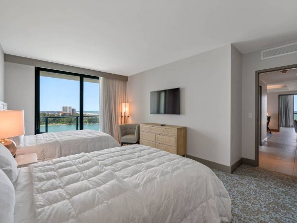 Clearwater Condo with 3 Bedroom & Private Beach
