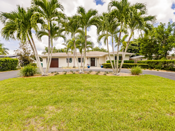Naples Home with 3 Bedrooms