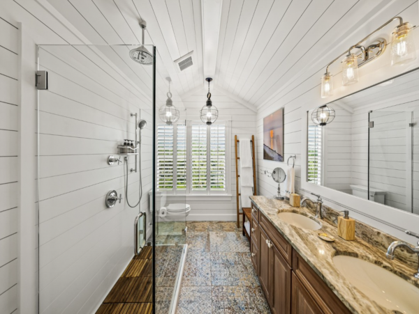 Luxury Boca Grande Vacation Rental with Pool & Hot Tub - Premium Location & Amenities