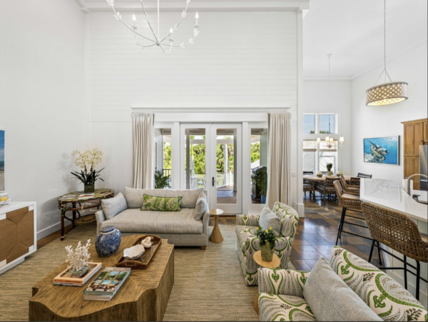 Luxury Boca Grande Vacation Rental with Pool & Hot Tub - Premium Location & Amenities