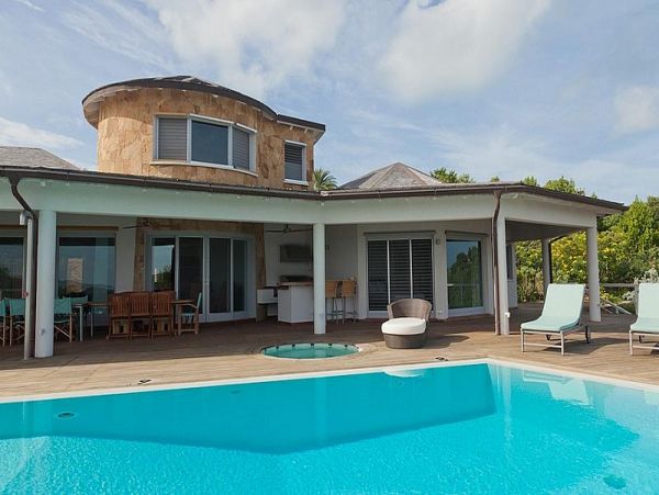 Exquisite Villa with 6 Bedrooms and infinity pool in Antigua
