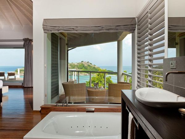 Exquisite Villa with 6 Bedrooms and infinity pool in Antigua