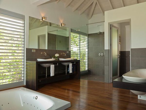 Exquisite Villa with 6 Bedrooms and infinity pool in Antigua
