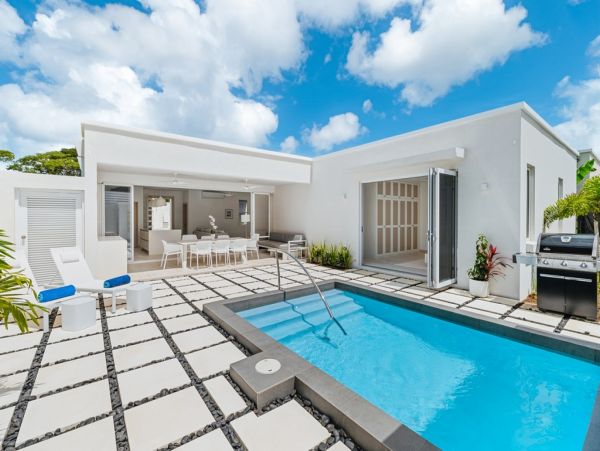 Luxury Barbados Vacation Rental - Modern Villa with Pool & Concierge