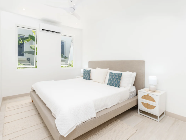 Luxury Barbados Vacation Rental - Modern Villa with Pool & Concierge