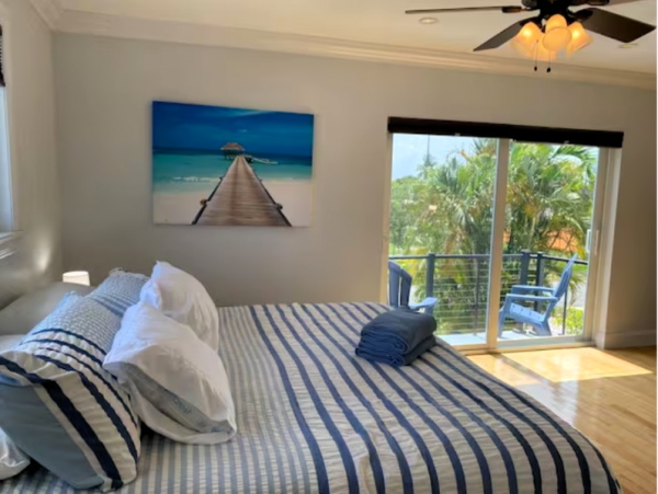 Miami home with 5 Bedrooms