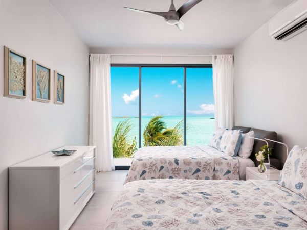 Luxury Villa Over 10,000 sq ft of Luxury Living Space