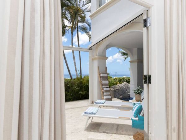 Steps to Beach Vacation Condo Three Bedroom