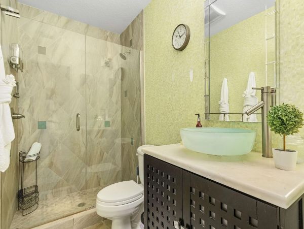 Three Bedroom Canal Front Home in Fort Myers