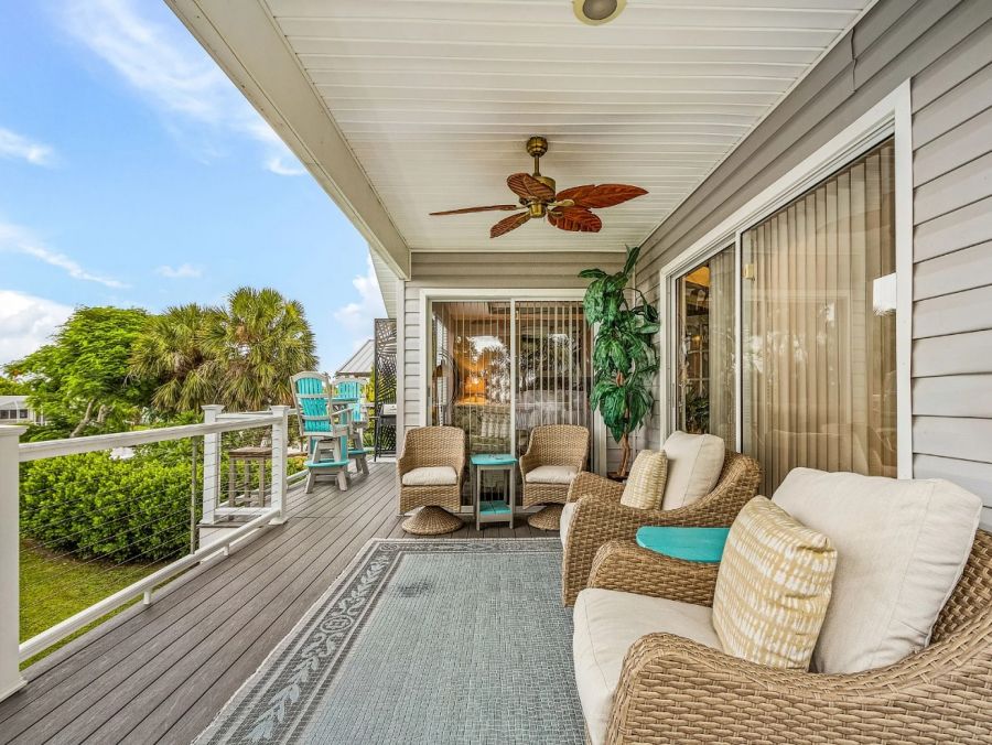 Three Bedroom Canal Front Home in Fort Myers