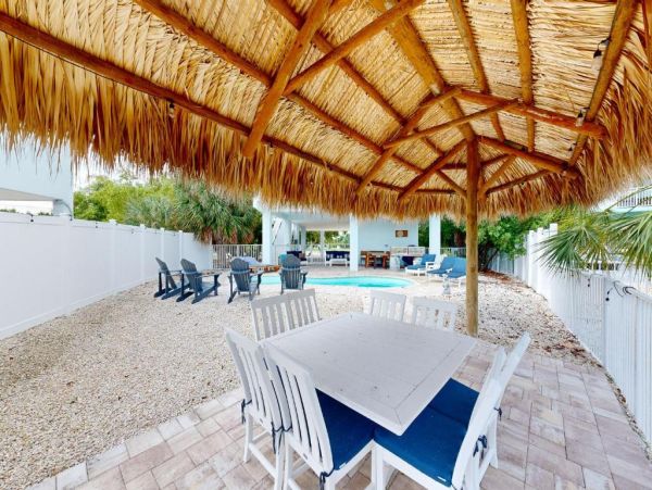 Coastal Chic Retreat in Marathon, Fl - Luxury Waterfront Getaway
