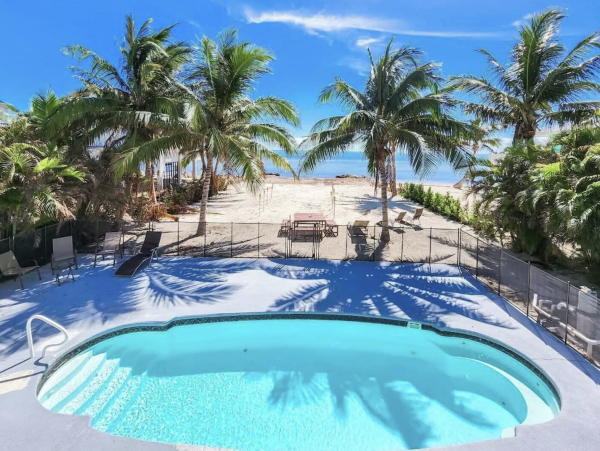 Florida Keys Oceanfront Vacation Rental Grassy Key Beachfront Home with Pool & Private Beach