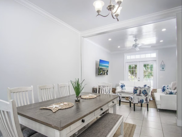 Florida Keys Oceanfront Vacation Rental Grassy Key Beachfront Home with Pool & Private Beach