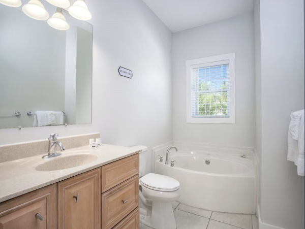 Florida Keys Oceanfront Vacation Rental Grassy Key Beachfront Home with Pool & Private Beach