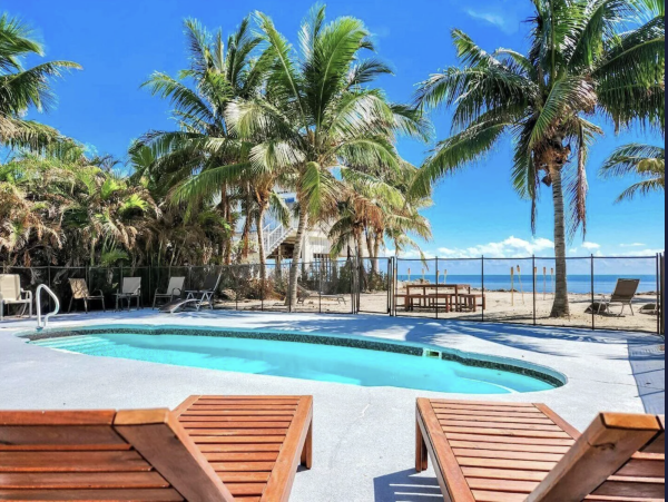 Florida Keys Oceanfront Vacation Rental Grassy Key Beachfront Home with Pool & Private Beach