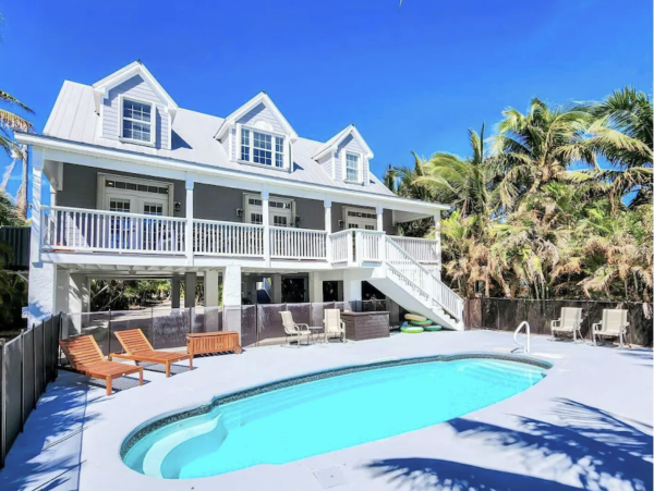 Florida Keys Oceanfront Vacation Rental Grassy Key Beachfront Home with Pool & Private Beach