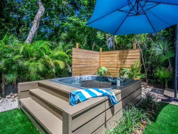 Marathon Vacation Home Three Bedroom