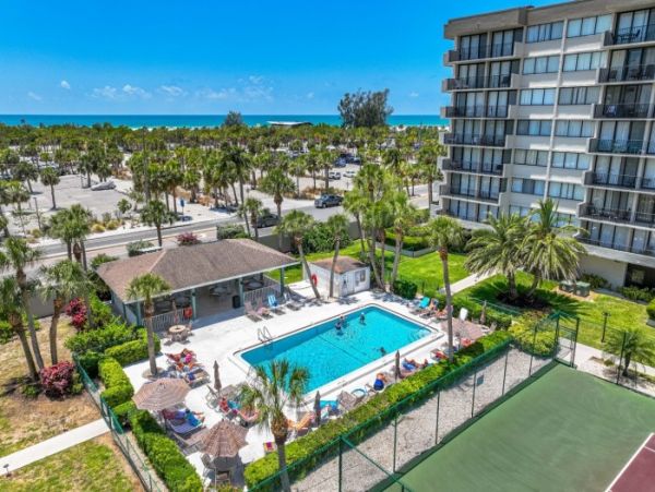 A Truly Great Condo Views Beach & Gulf