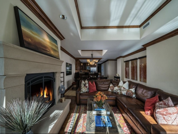 Prestigious Luxury Four Bedroom Vail Luxury Condo