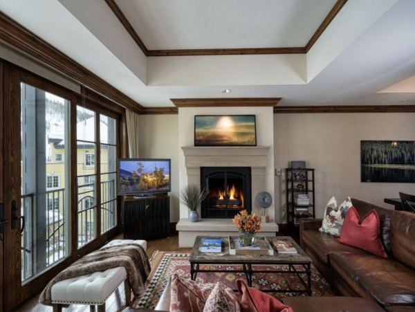 Prestigious Luxury Four Bedroom Vail Luxury Condo