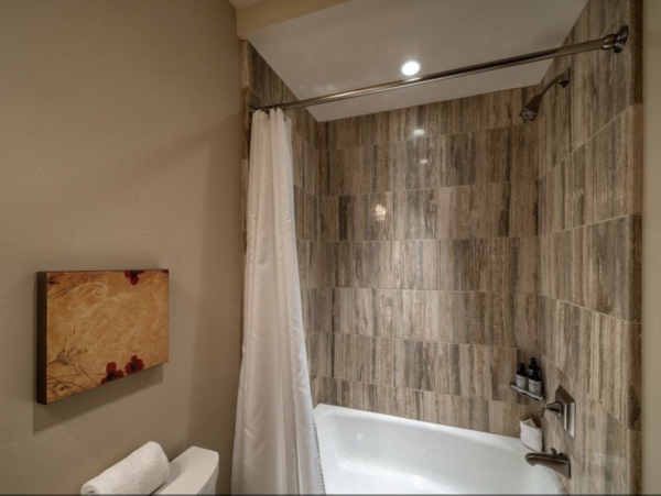 Prestigious Luxury Four Bedroom Vail Luxury Condo