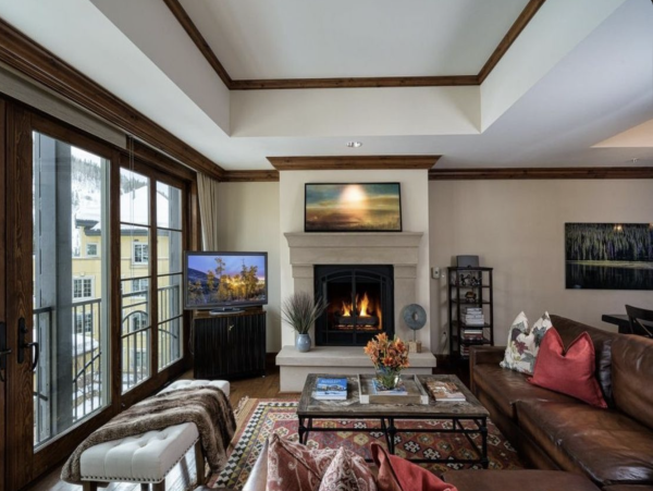 Prestigious Luxury Four Bedroom Vail Luxury Condo
