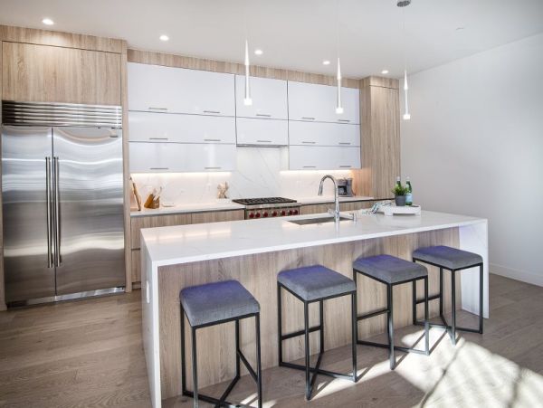 Luxury West Vail Homes perched above West Vail Center on shuttle