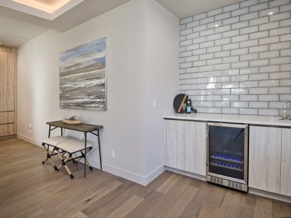 Luxury West Vail Homes perched above West Vail Center on shuttle