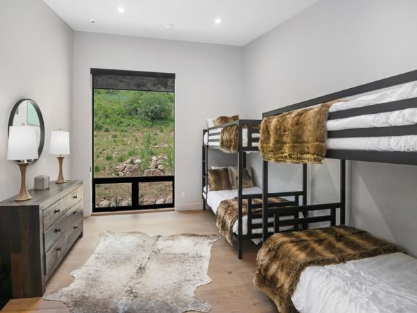 Luxury West Vail Homes perched above West Vail Center on shuttle