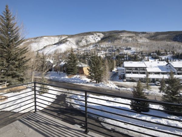 Luxury West Vail Homes perched above West Vail Center on shuttle